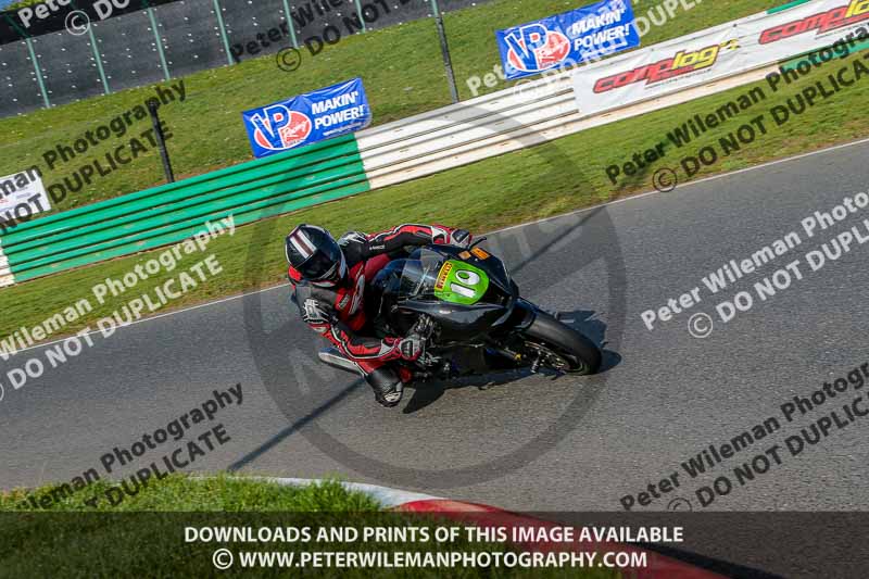 PJ Motorsport Photography 2018;enduro digital images;event digital images;eventdigitalimages;mallory park;mallory park photographs;mallory park trackday;mallory park trackday photographs;no limits trackdays;peter wileman photography;racing digital images;trackday digital images;trackday photos